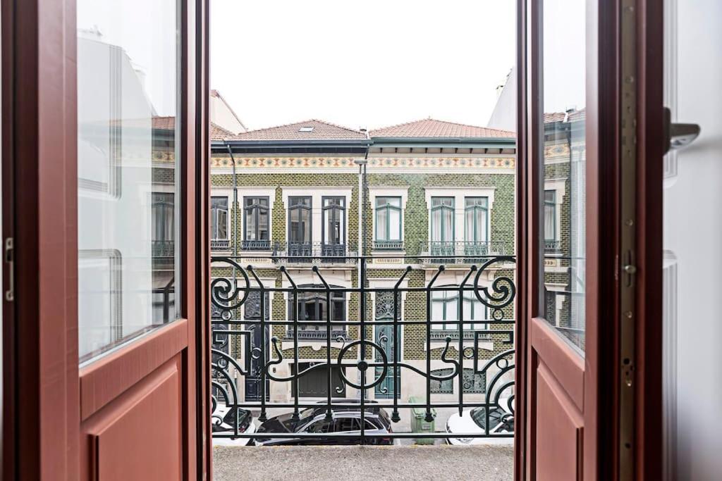 Historical Sunny Marques - With Ac! * Porto